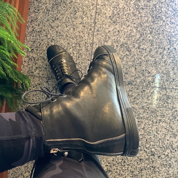 Stuart Weitzman Boots - Picture 14 of 15